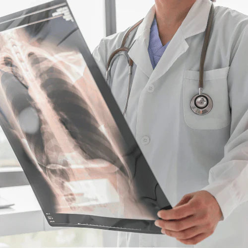 Breathe Better: The Benefits of Red Light Therapy for Lung Conditions